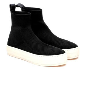 J/Slides Women’s Heroe Platform High Top Sneakers